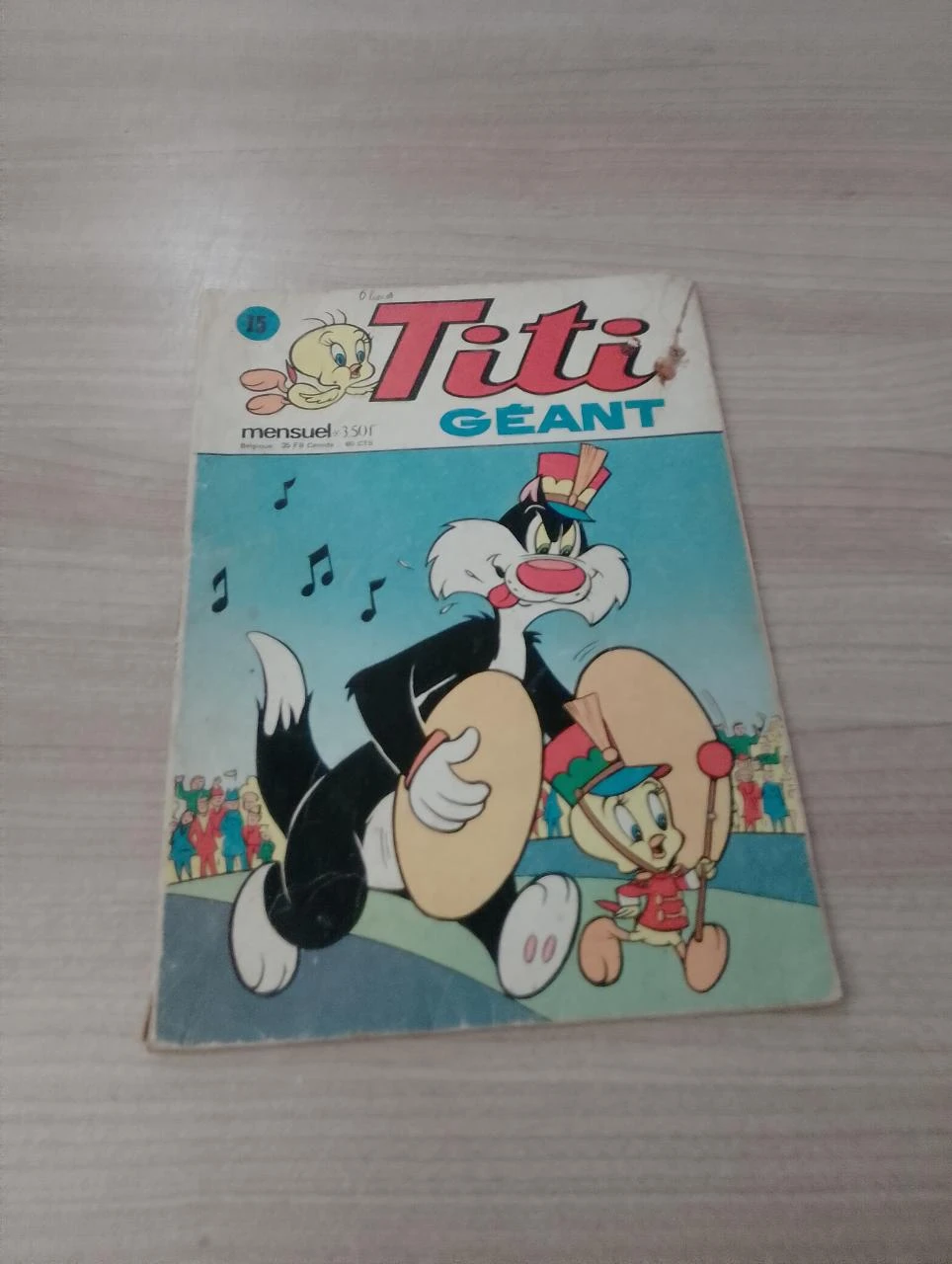 Titi géant n° 15, 1975
